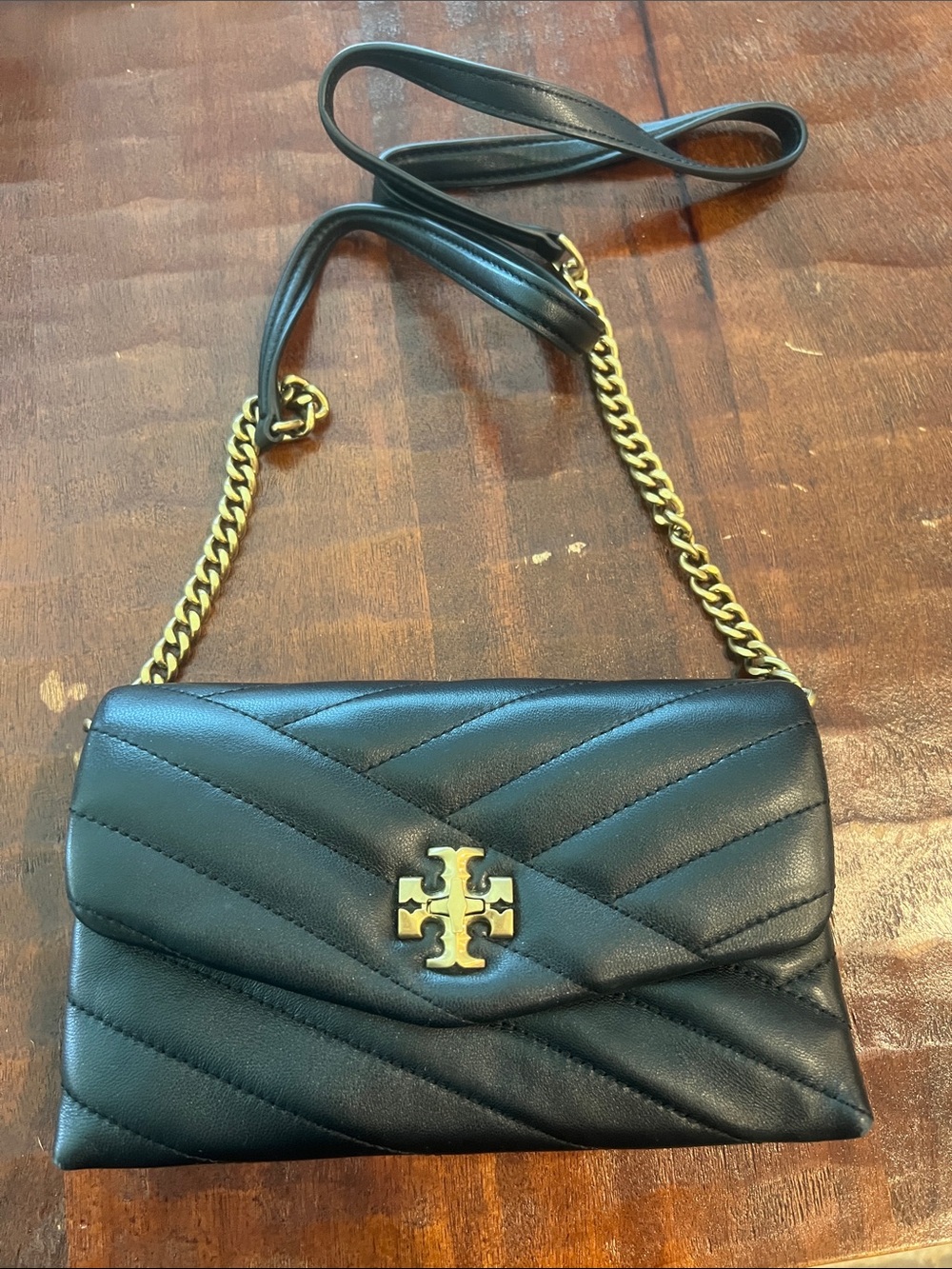 Tory Birch Kira Chevron Chain Wallet